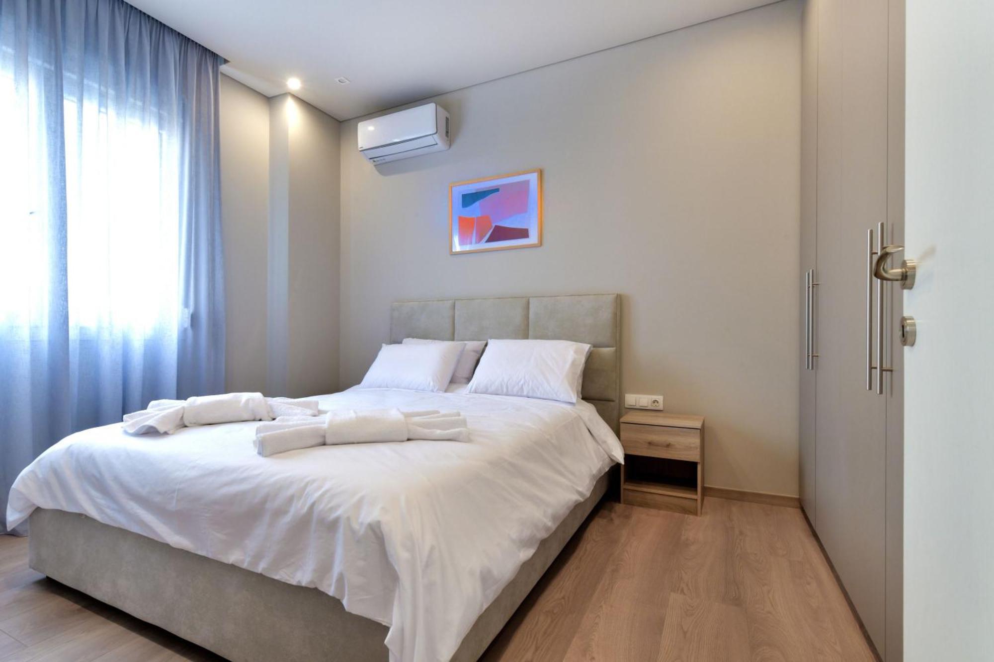 Porto Pireo By Superhost365 - Kolokotroni Apartment Luaran gambar